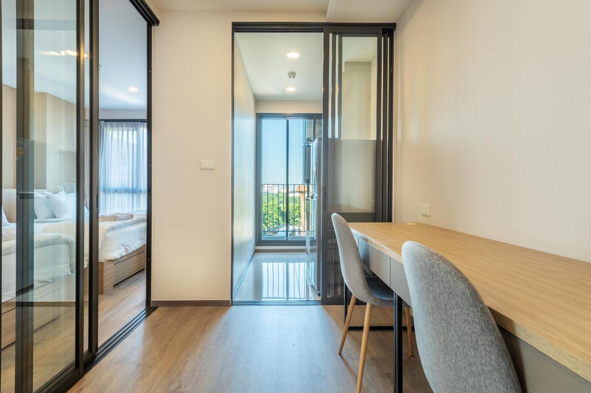Salaya One Hotel & Service Apartment Екстер'єр фото