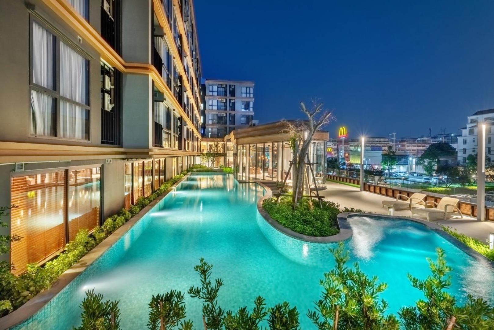 Salaya One Hotel & Service Apartment Екстер'єр фото