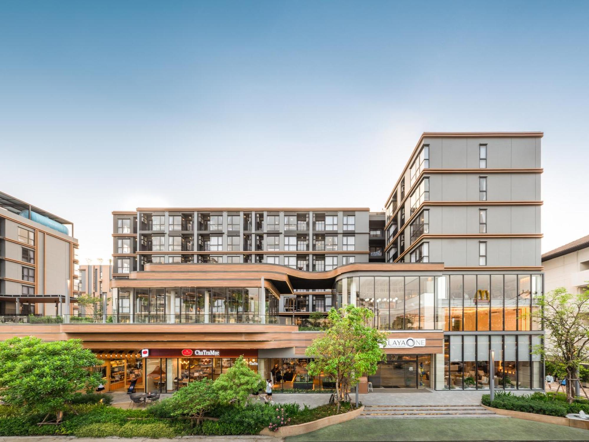 Salaya One Hotel & Service Apartment Екстер'єр фото